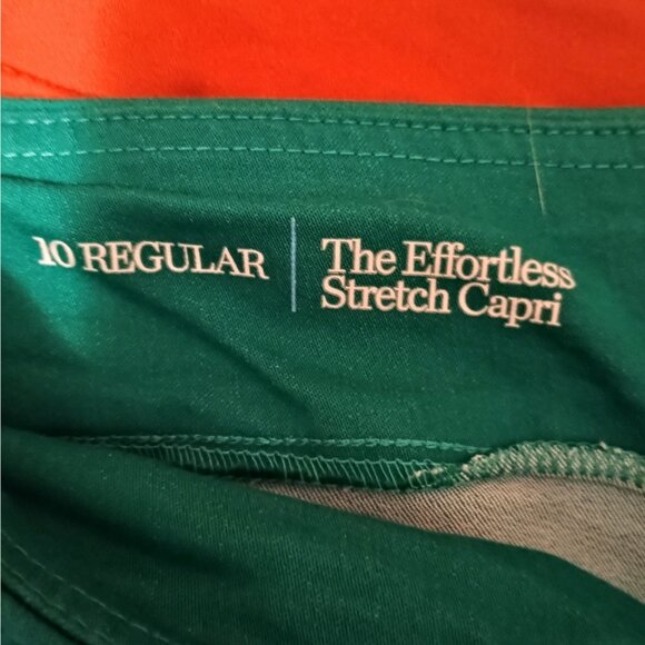Croft & Barrow Green Capris Sz 10, Stretch, Hi Rise, Pockets, NWOT - Picture 4 of 4